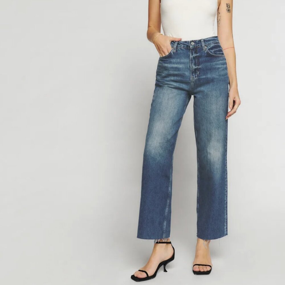 Reformation Wilder High Rise Wide Leg Cropped Jeans Hemlock - Size 26